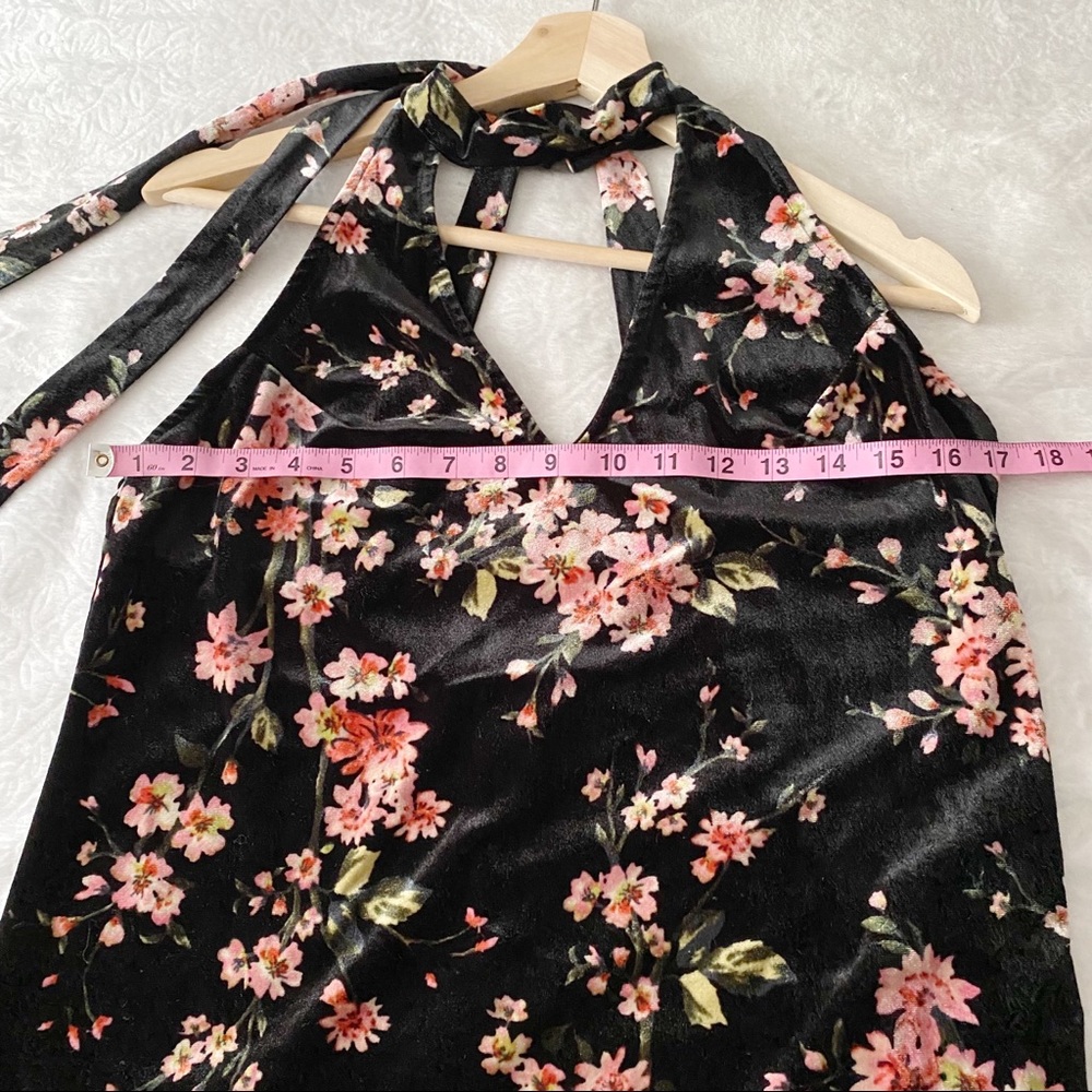 Lush Floral Print Velvet Choker Dress - Picture 5 of 11